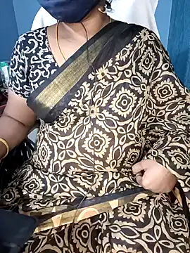 Tamil-hotwife online show from 4, 1, 2025