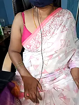 Tamil-hotwife online show from 21, 1, 2025