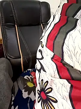 Tamil-hotwife online show from 7, 10, 2025