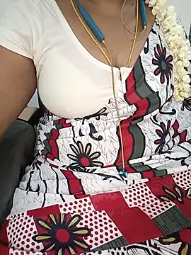 Snapshot of Tamil-hotwife chatting on 23, 6, 2026 Tamil-hotwife online show from 23, 6, 2026