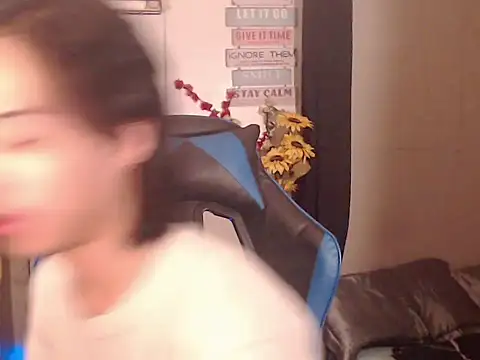 Lemonadexxx online show from 25, 3, 2026