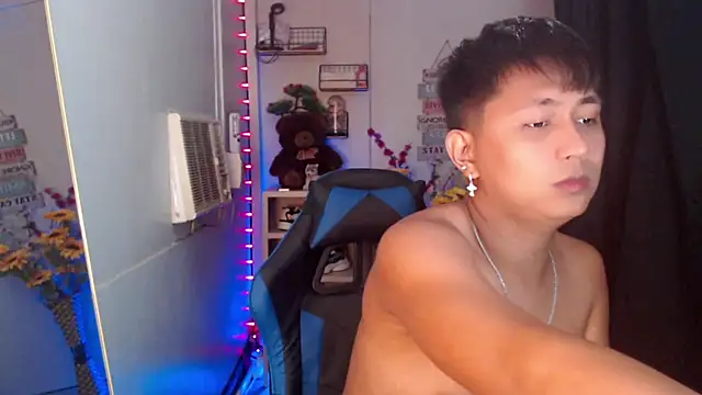 khael moreno online show from 18, 12, 2025