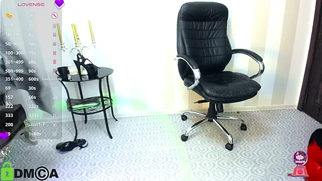 Snapshot of XLindaMilfX chatting on 4, 12, 2024 XLindaMilfX online show from 4, 12, 2024