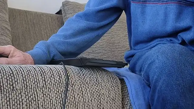 Snapshot of CDforU chatting on 9, 3, 2026 CDforU online show from 9, 3, 2026