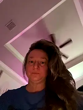 Snapshot of Vivian_MayXxX chatting on 10, 10, 2025 Vivian MayXxX online show from 10, 10, 2025