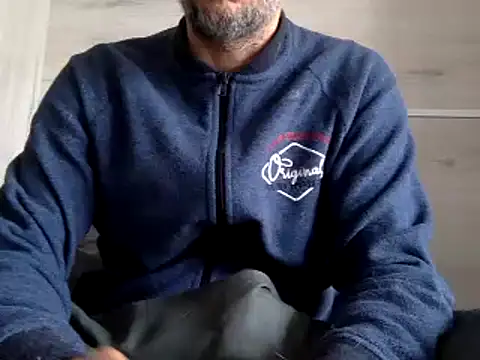 curioushetero online show from 3, 1, 2025