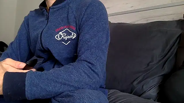 curioushetero online show from 31, 1, 2025