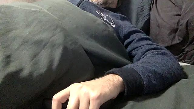 curioushetero online show from 15, 2, 2025