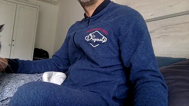 curioushetero online show from 3, 3, 2025