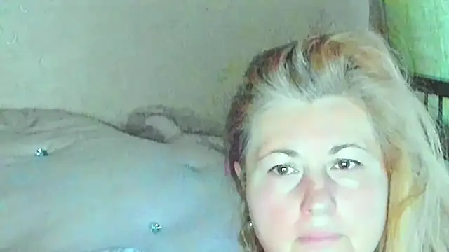 Snapshot of BustyDonnaSexyy chatting on 1, 11, 2025 BustyDonnaSexyy online show from 1, 11, 2025