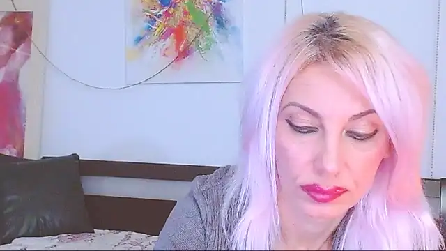 Snapshot of HoneyLara chatting on 18, 1, 2025 HoneyLara online show from 18, 1, 2025