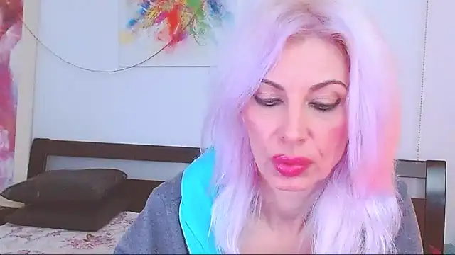 Snapshot of HoneyLara chatting on 28, 1, 2025 HoneyLara online show from 28, 1, 2025