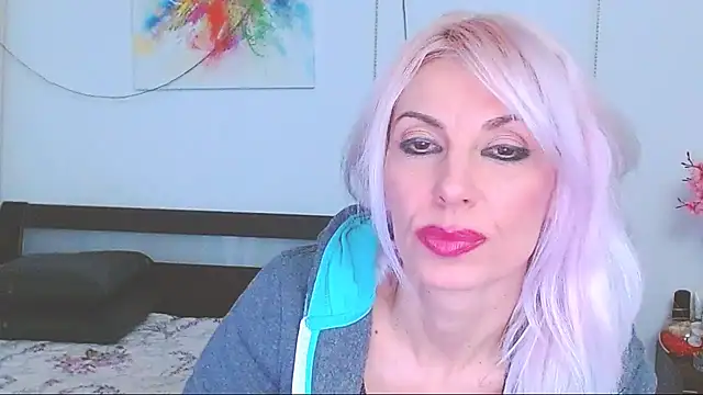 Snapshot of HoneyLara chatting on 13, 2, 2025 HoneyLara online show from 13, 2, 2025