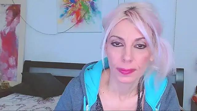 Snapshot of HoneyLara chatting on 16, 2, 2025 HoneyLara online show from 16, 2, 2025