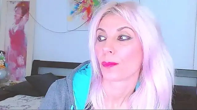 Snapshot of HoneyLara chatting on 3, 3, 2025 HoneyLara online show from 3, 3, 2025