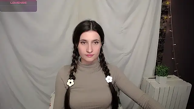 MaryEm976 online show from 3, 12, 2024