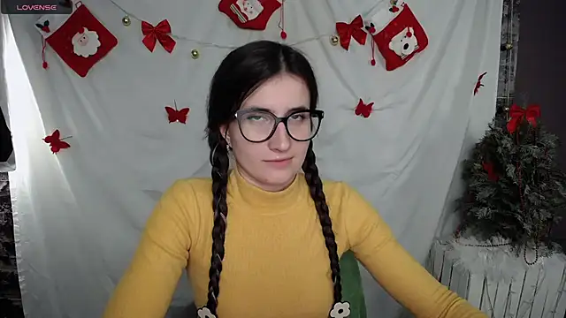 MaryEm976 online show from 24, 12, 2024