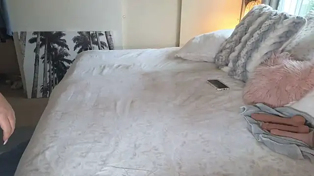 JESS LOVES online show from 29, 5, 2026