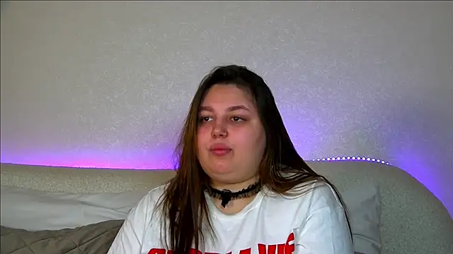 LillianKim online show from 16, 10, 2025