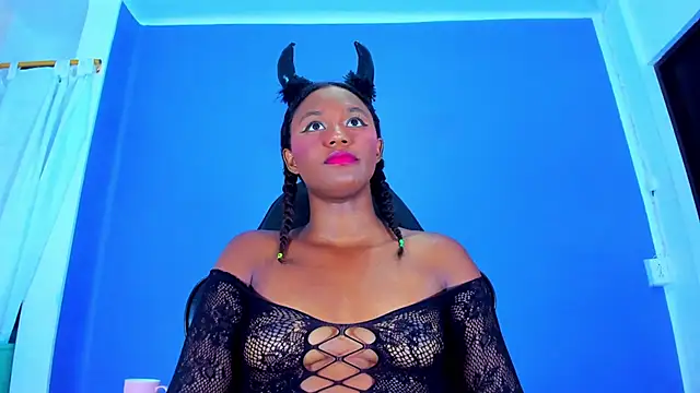 MAILYN ER online show from 15, 1, 2025