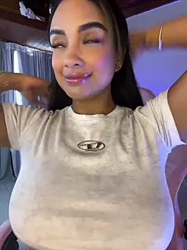 LEAH DOUUGLASS online show from 19, 1, 2025