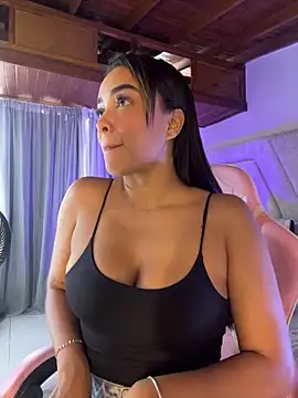 LEAH DOUUGLASS online show from 22, 2, 2025