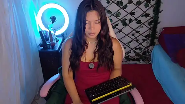 -Camila  online show from 28, 4, 2026