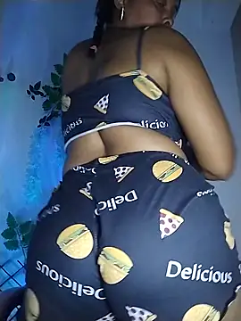 collegechica online show from 11, 9, 2025