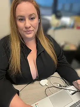 cinnatitties online show from 26, 6, 2026