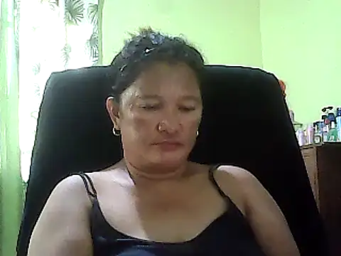 hott scarlett online show from 3, 2, 2025