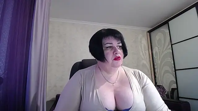 JuicyLady Di online show from 18, 1, 2025