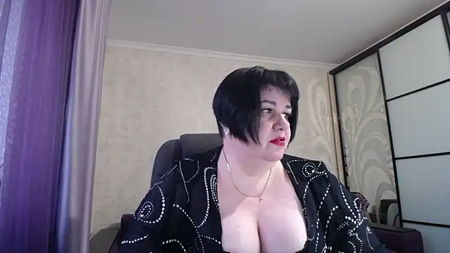 JuicyLady Di online show from 28, 1, 2025