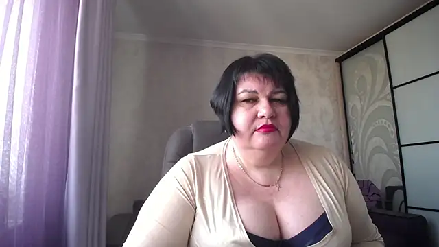 JuicyLady Di online show from 9, 3, 2025