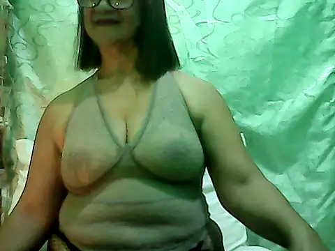 Snapshot of ScorpionLove12 chatting on 6, 2, 2026 ScorpionLove12 online show from 6, 2, 2026