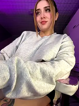 Sam Thompsoon  online show from 12, 11, 2025