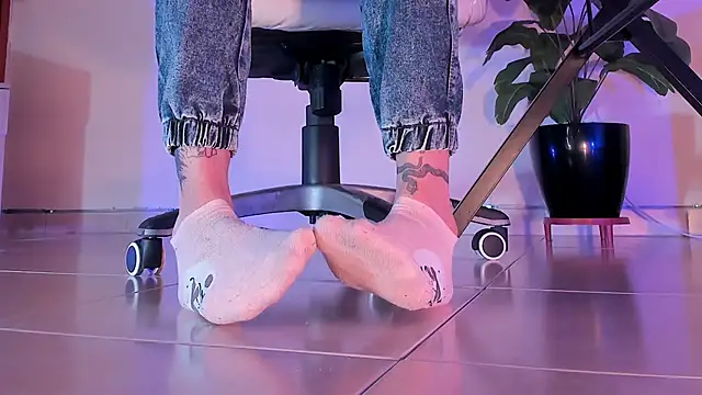 ArchieCollins online show from 19, 9, 2025