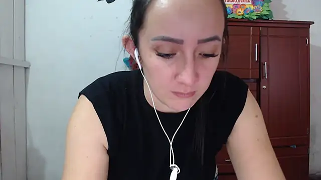 Snapshot of DeepAnal07 chatting on 12, 11, 2025 DeepAnal07 online show from 12, 11, 2025