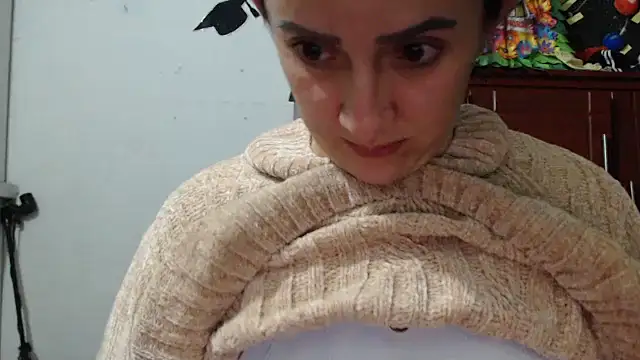 Snapshot of DeepAnal07 chatting on 14, 12, 2025 DeepAnal07 online show from 14, 12, 2025