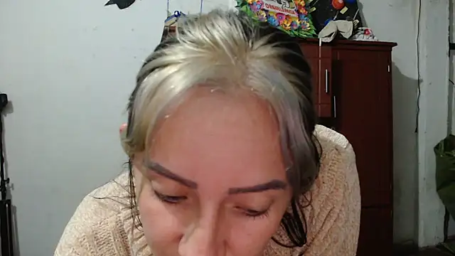 Snapshot of DeepAnal07 chatting on 18, 12, 2025 DeepAnal07 online show from 18, 12, 2025