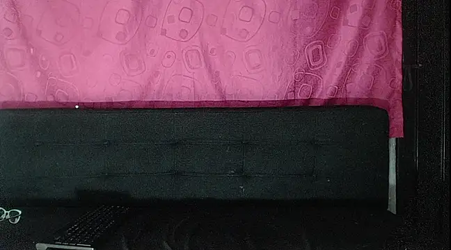 JulianaFoster online show from 5, 3, 2025