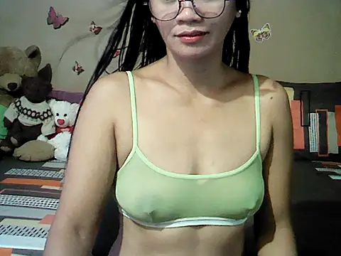 Mia Rein online show from 4, 4, 2026