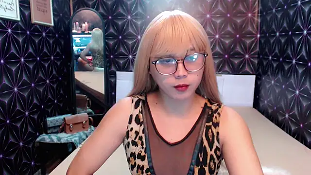 Snapshot of NattashaBrown69 chatting on 23, 1, 2025 NattashaBrown69 online show from 23, 1, 2025