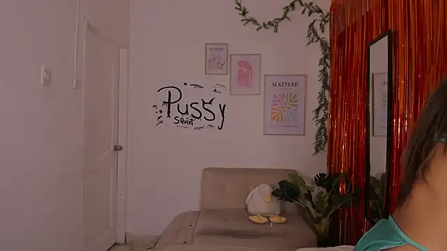 Snapshot of hornyprincess__ chatting on 30, 10, 2025 hornyprincess online show from 30, 10, 2025