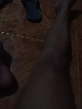 Snapshot of Vulckano43 chatting on 17, 10, 2025 Vulckano43 online show from 17, 10, 2025