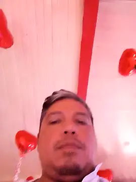 Snapshot of Vulckano43 chatting on 20, 5, 2026 Vulckano43 online show from 20, 5, 2026