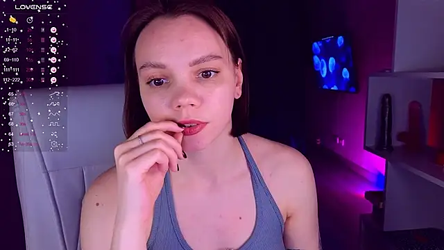 CreamySpot online show from 25, 1, 2025