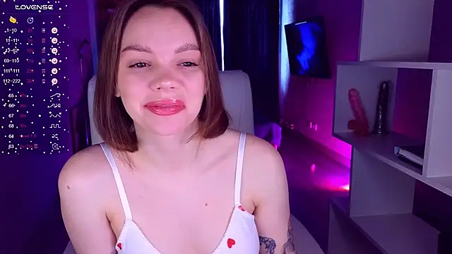CreamySpot online show from 12, 3, 2025