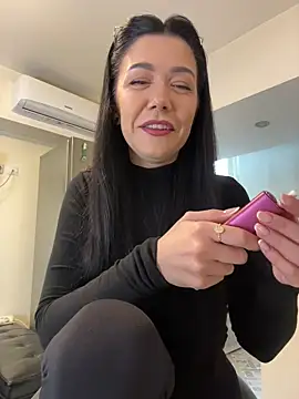 Snapshot of denise_k chatting on 12, 2, 2026 denise k online show from 12, 2, 2026