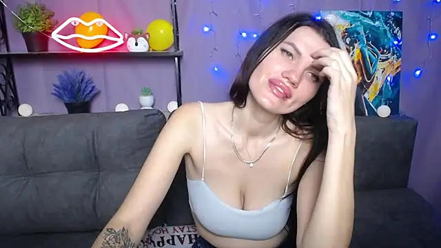 Snapshot of MilaLoona chatting on 27, 1, 2025 MilaLoona online show from 27, 1, 2025