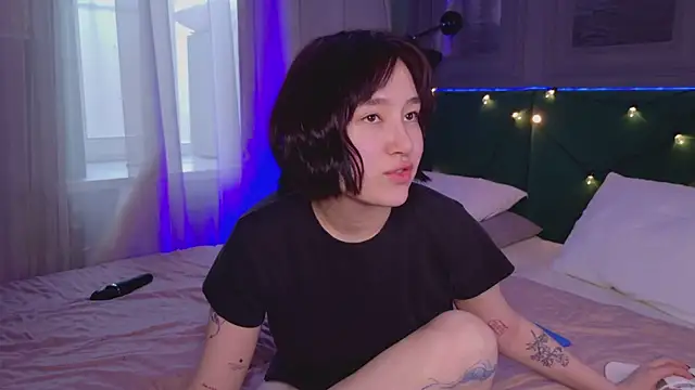 Snapshot of So_audrey chatting on 8, 3, 2025 So audrey online show from 8, 3, 2025